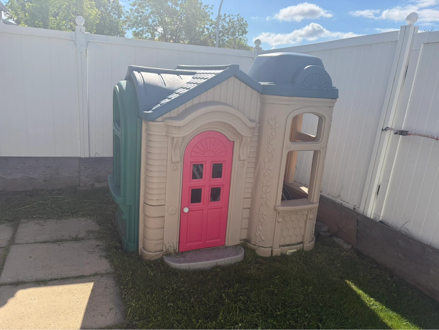 Little Tikes Cozy Playhouse - photo 2