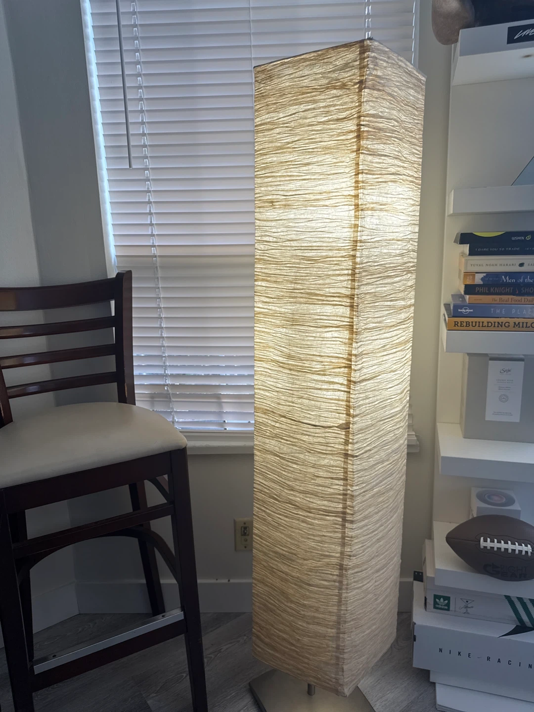 Tall Square Floor Lamp - photo 3
