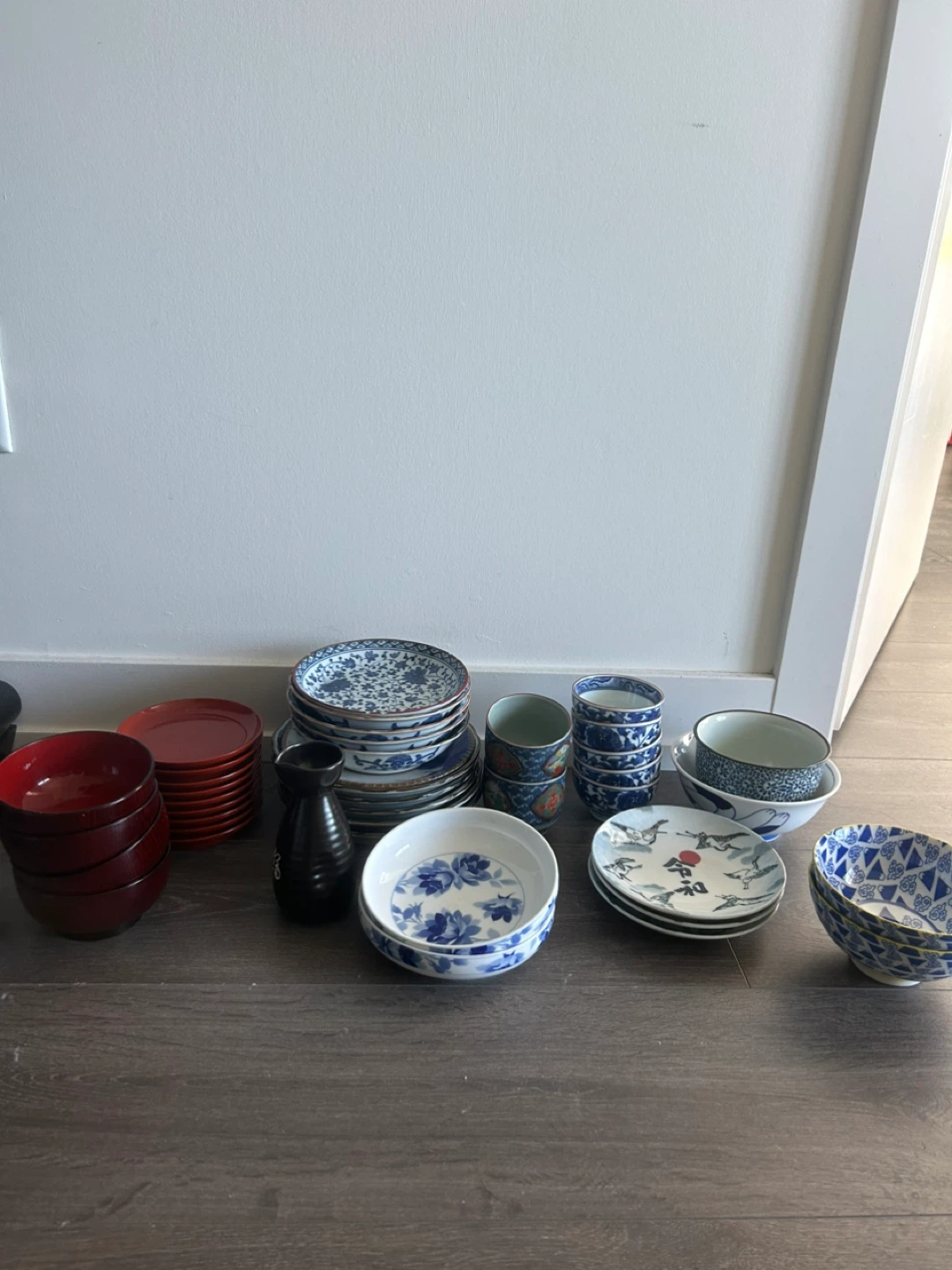 Japanese Style Ceramic Dinnerware Set