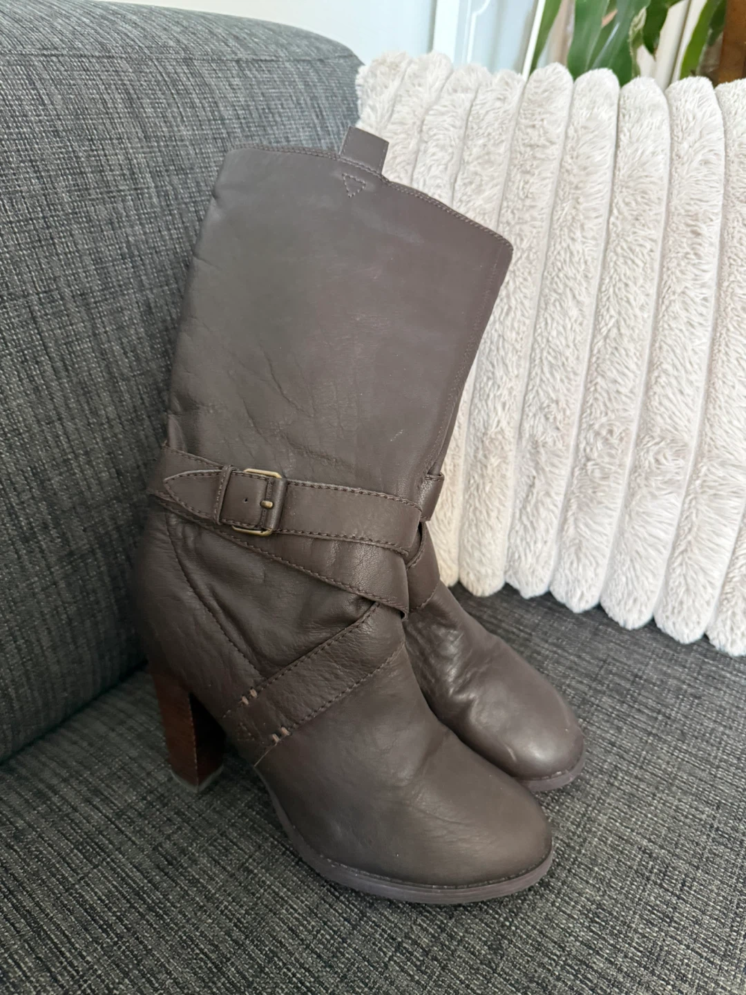 Colin Stuart Women's Brown Leather Heeled Boots Size 9B