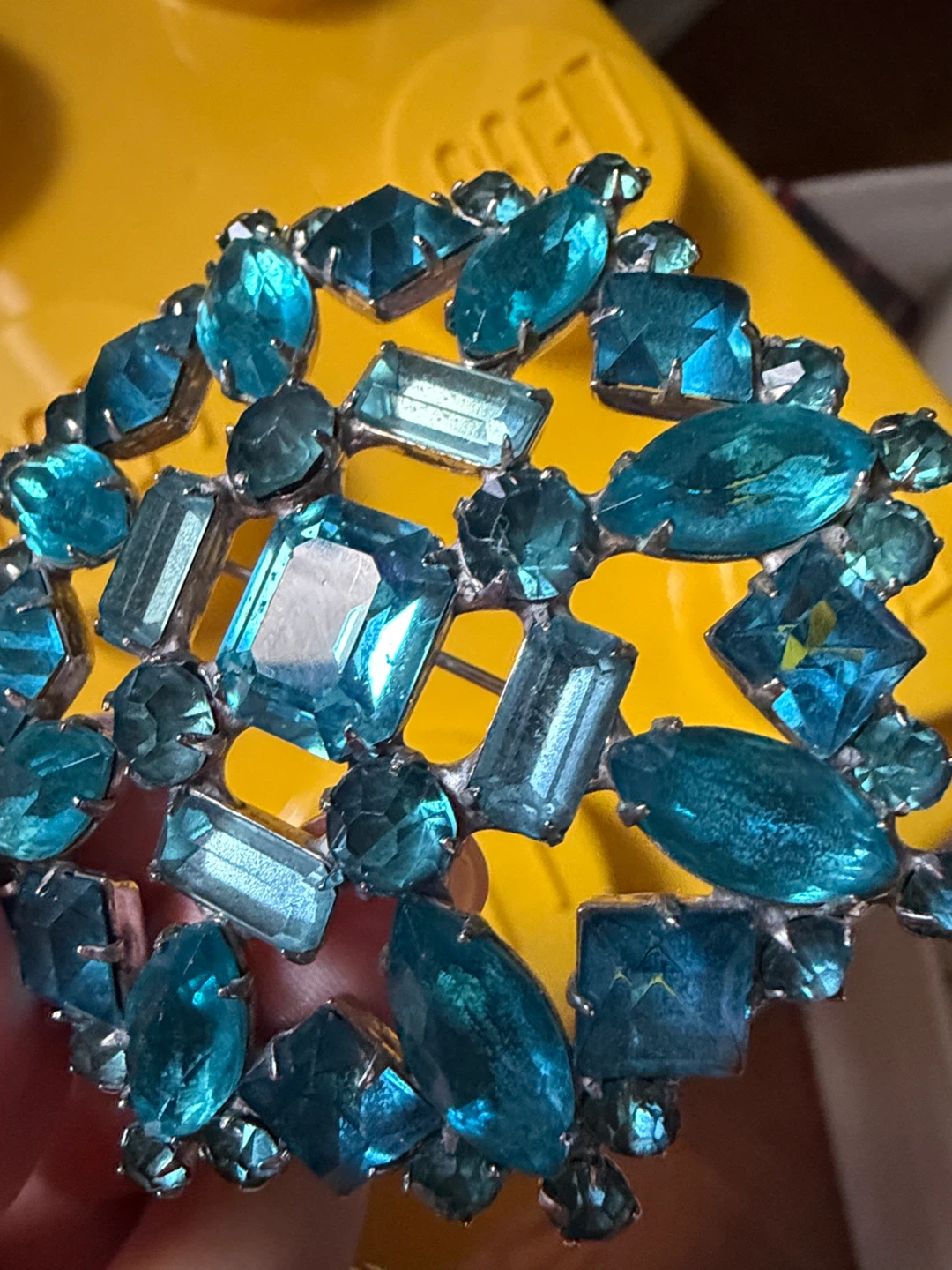 Sparkly Blue Rhinestone Brooch - photo 2
