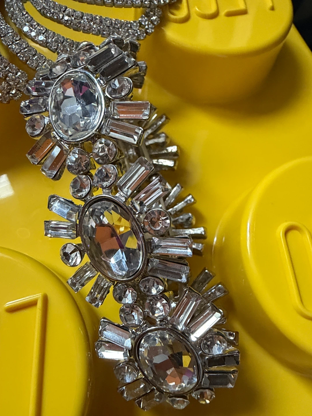 Sparkly Rhinestone Statement Necklace and bracelet set - photo 4