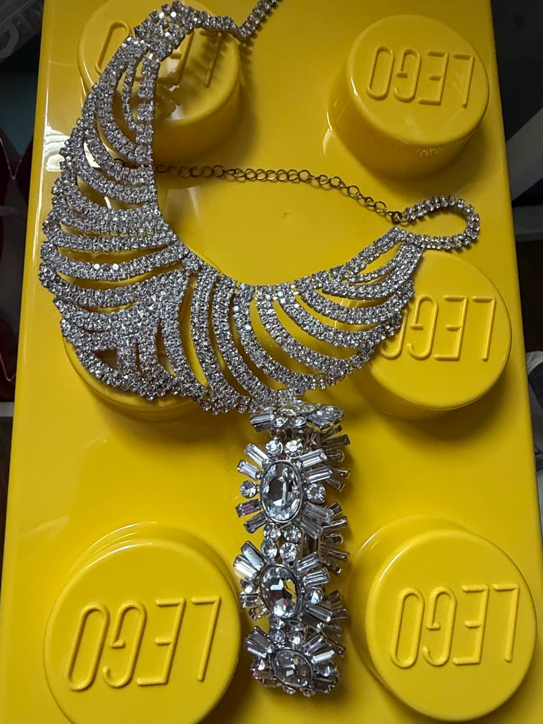 Sparkly Rhinestone Statement Necklace and bracelet set