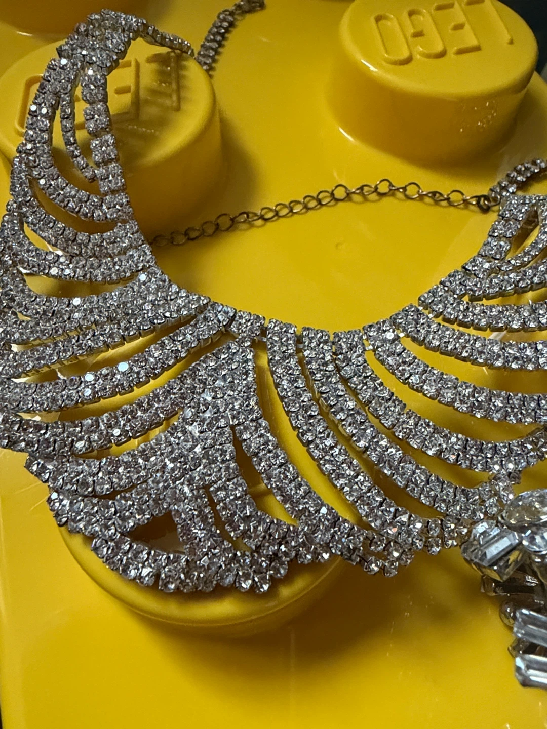 Sparkly Rhinestone Statement Necklace and bracelet set - photo 2