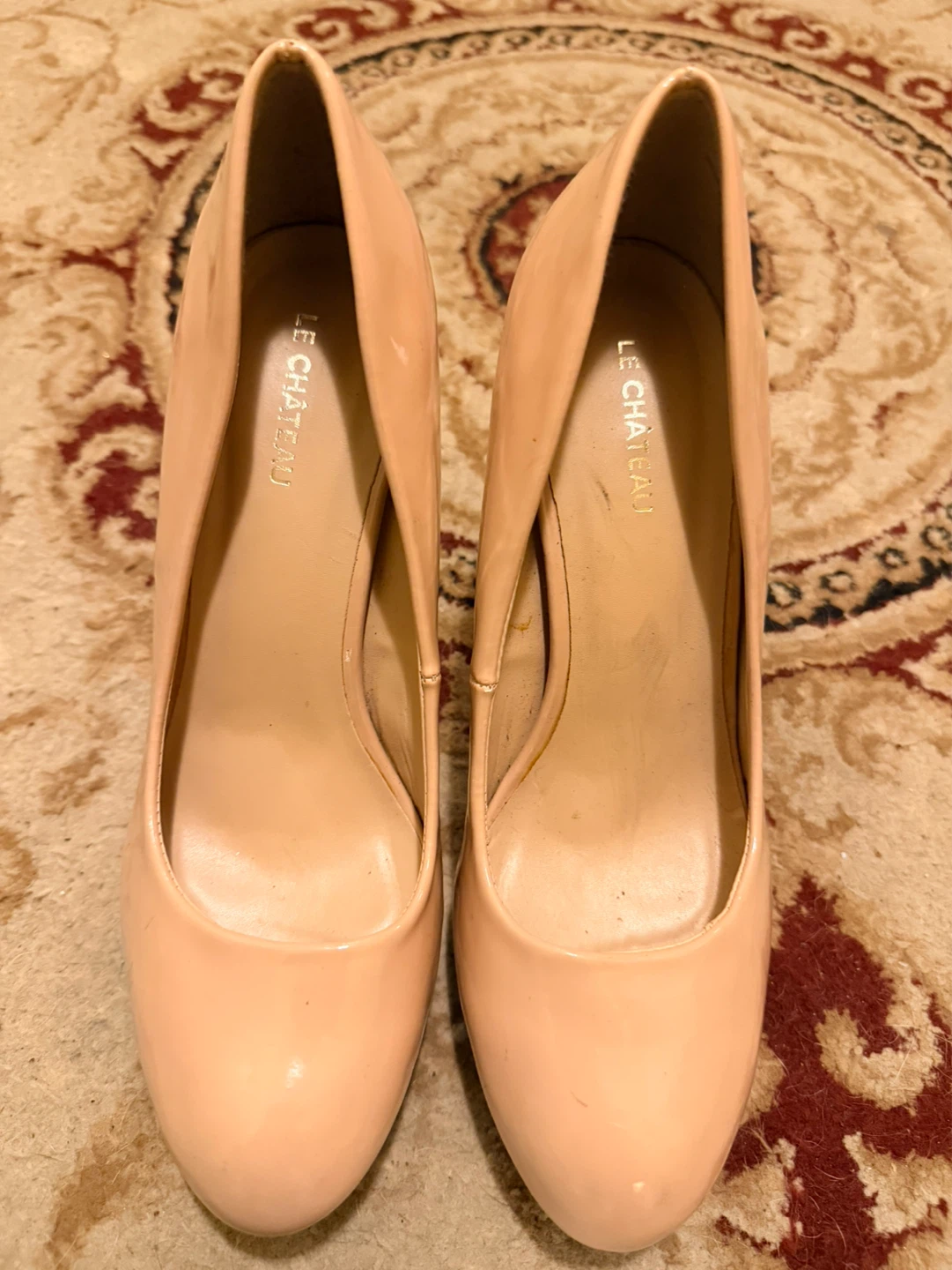 Le Château Blush Heels Size 8