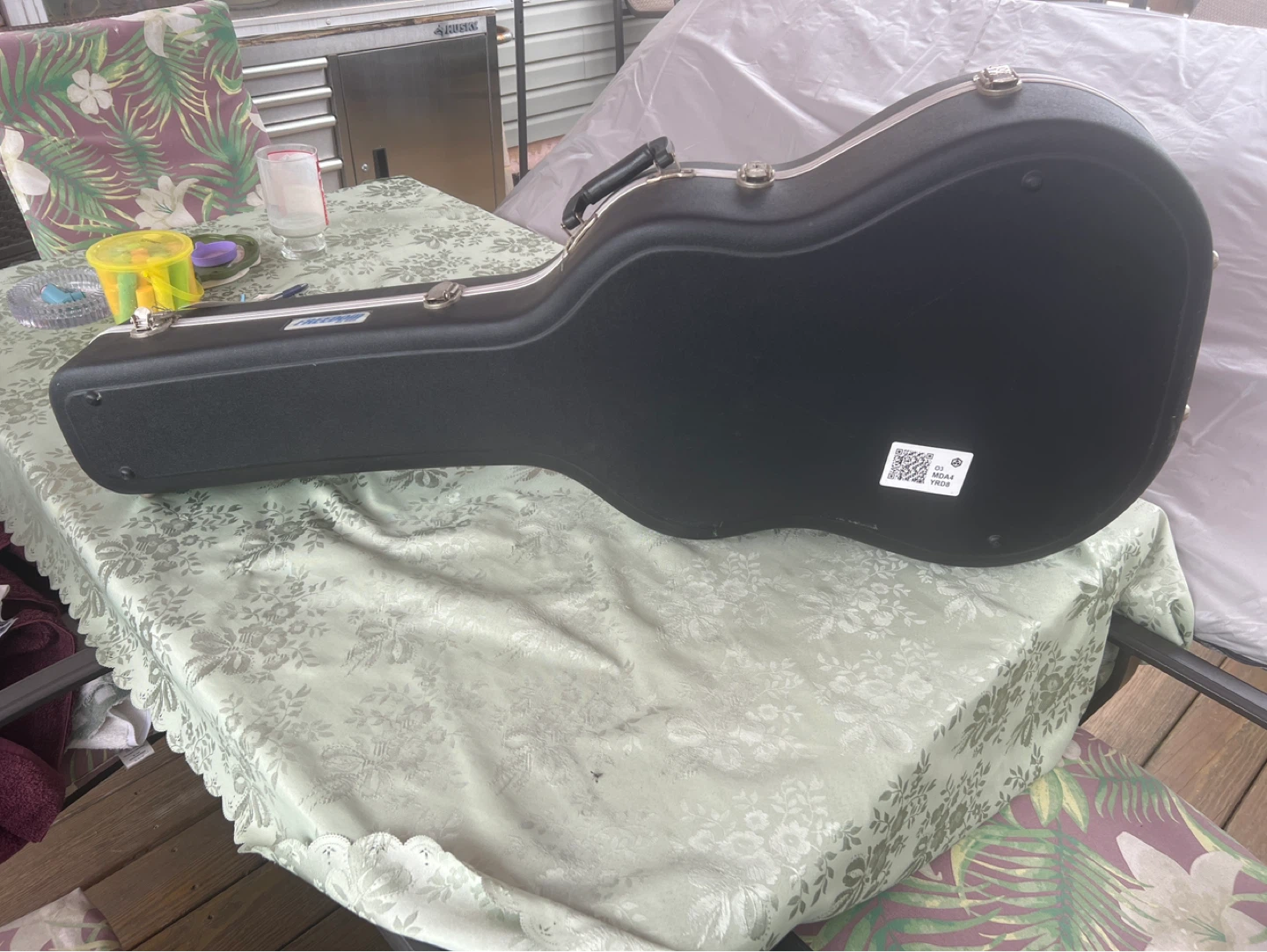 Freedom by SKB Guitar Case