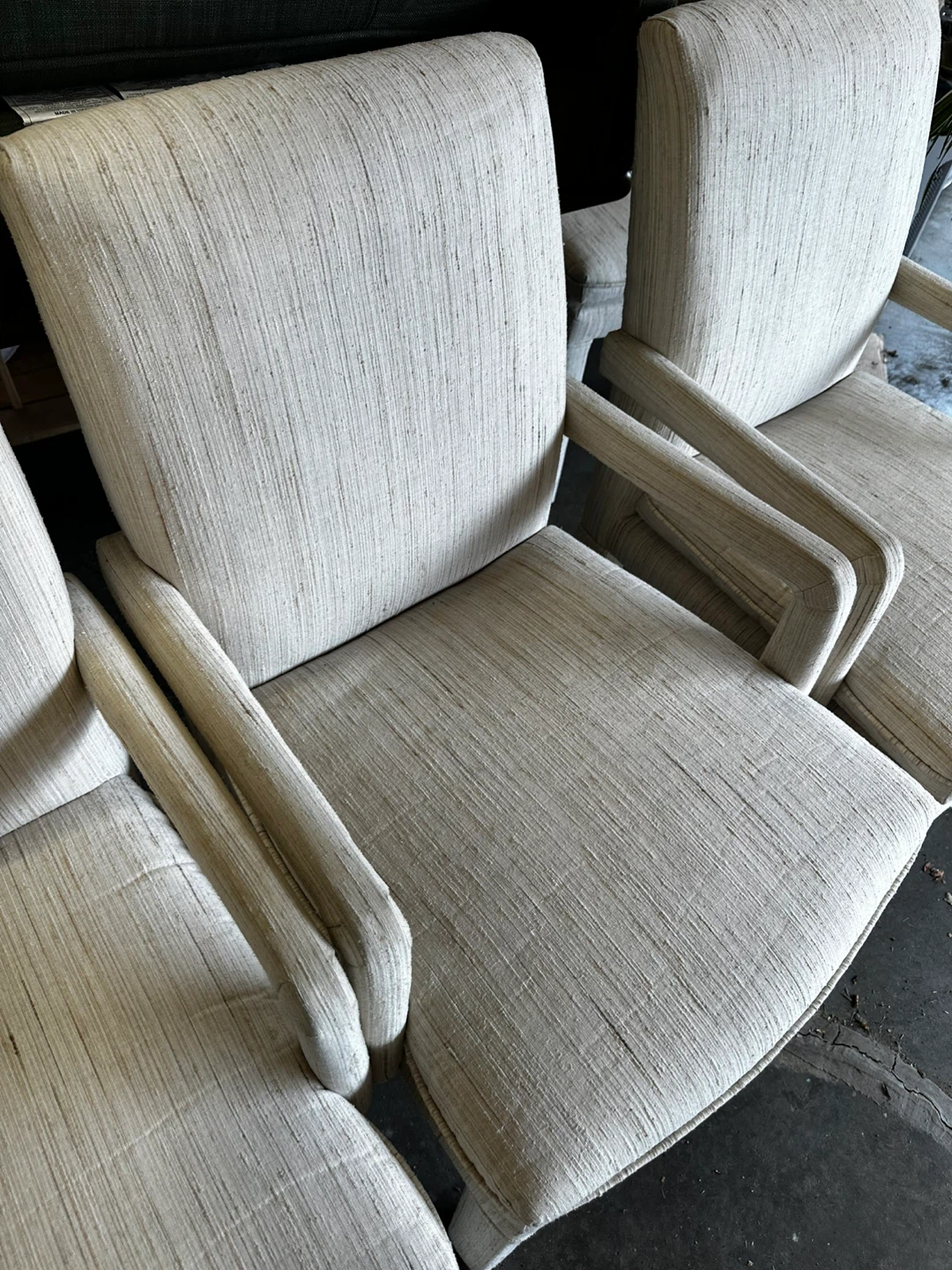 Set of 4 Upholstered Dining Chairs - photo 3