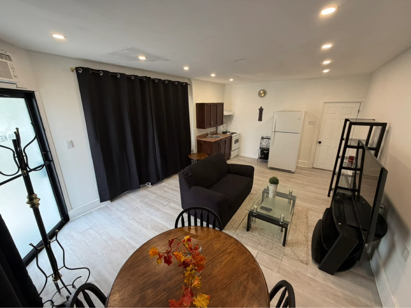 Apartment for rent - photo 2