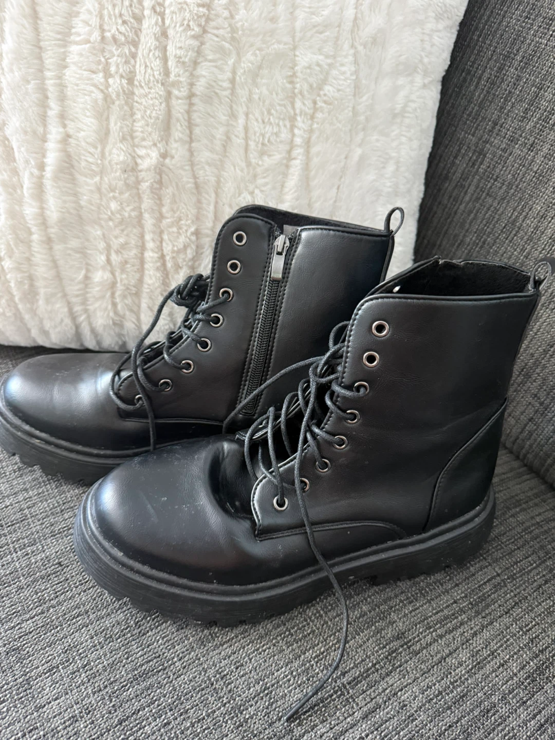 Black Lace-up Combat Boots - photo 3