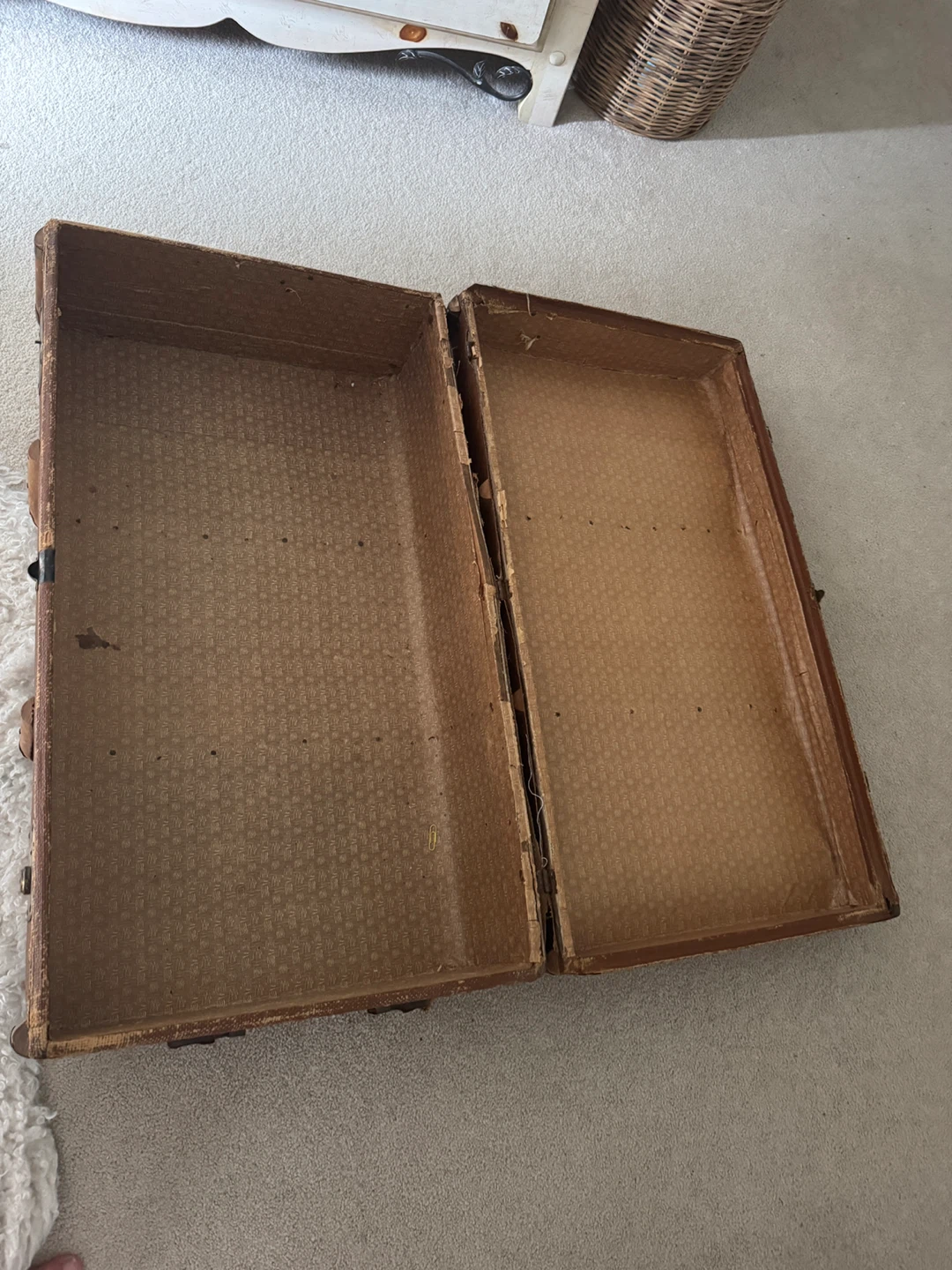 Vintage Steamer Trunk Luggage - photo 4