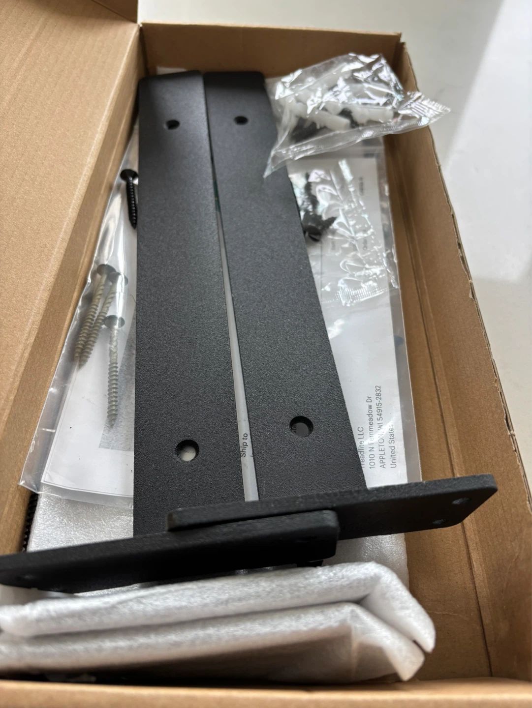 Black Metal Shelf Brackets