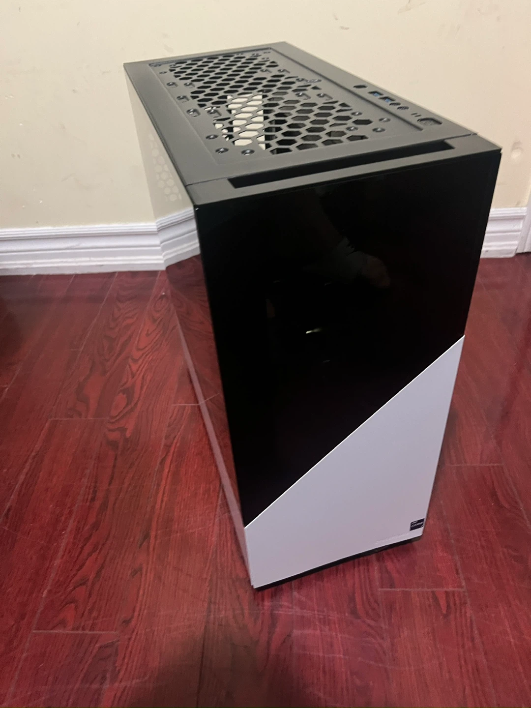 Cyber power pc case - photo 2