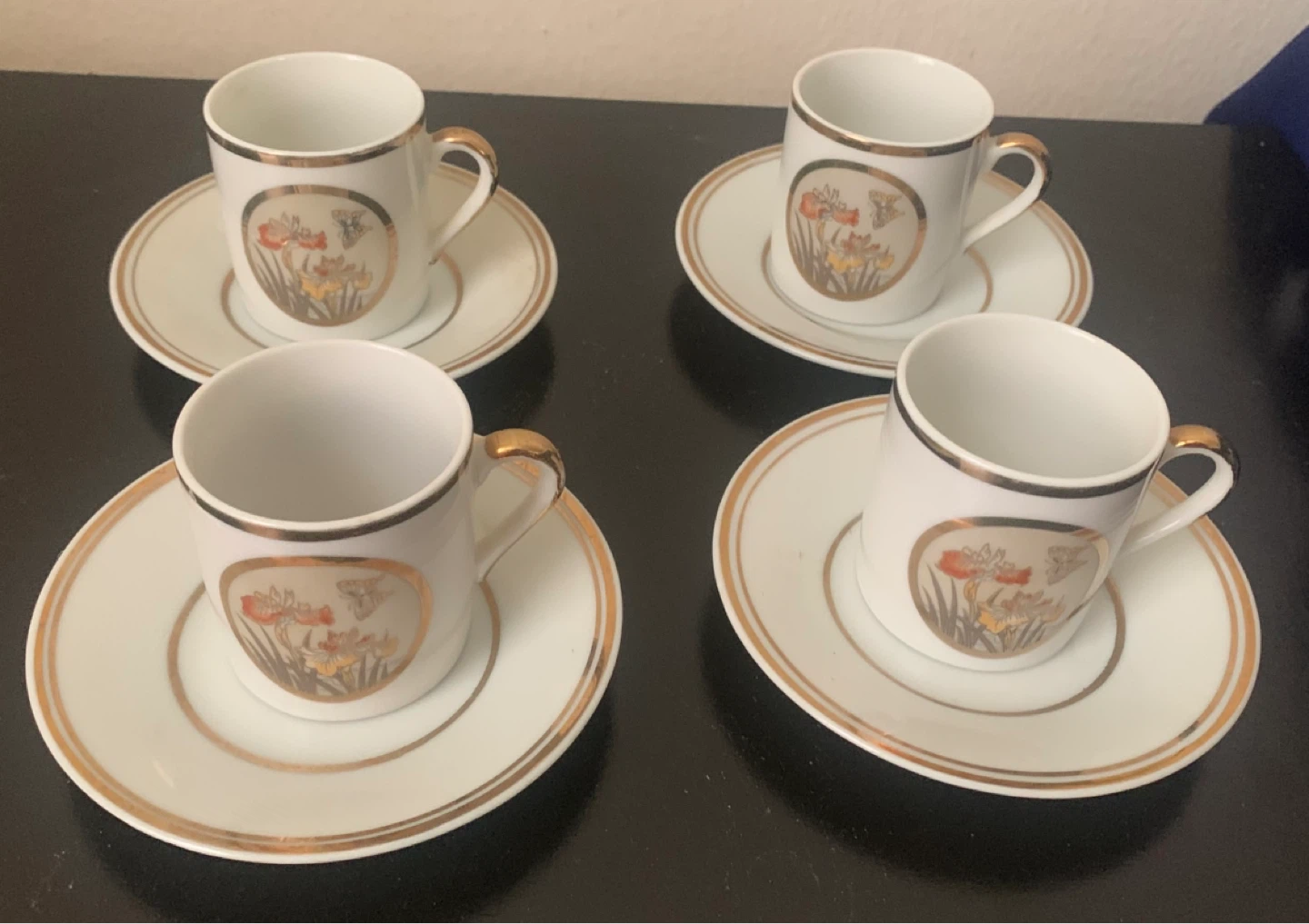 Set of 4 Demitasse Espresso Cups and Saucers Floral Design