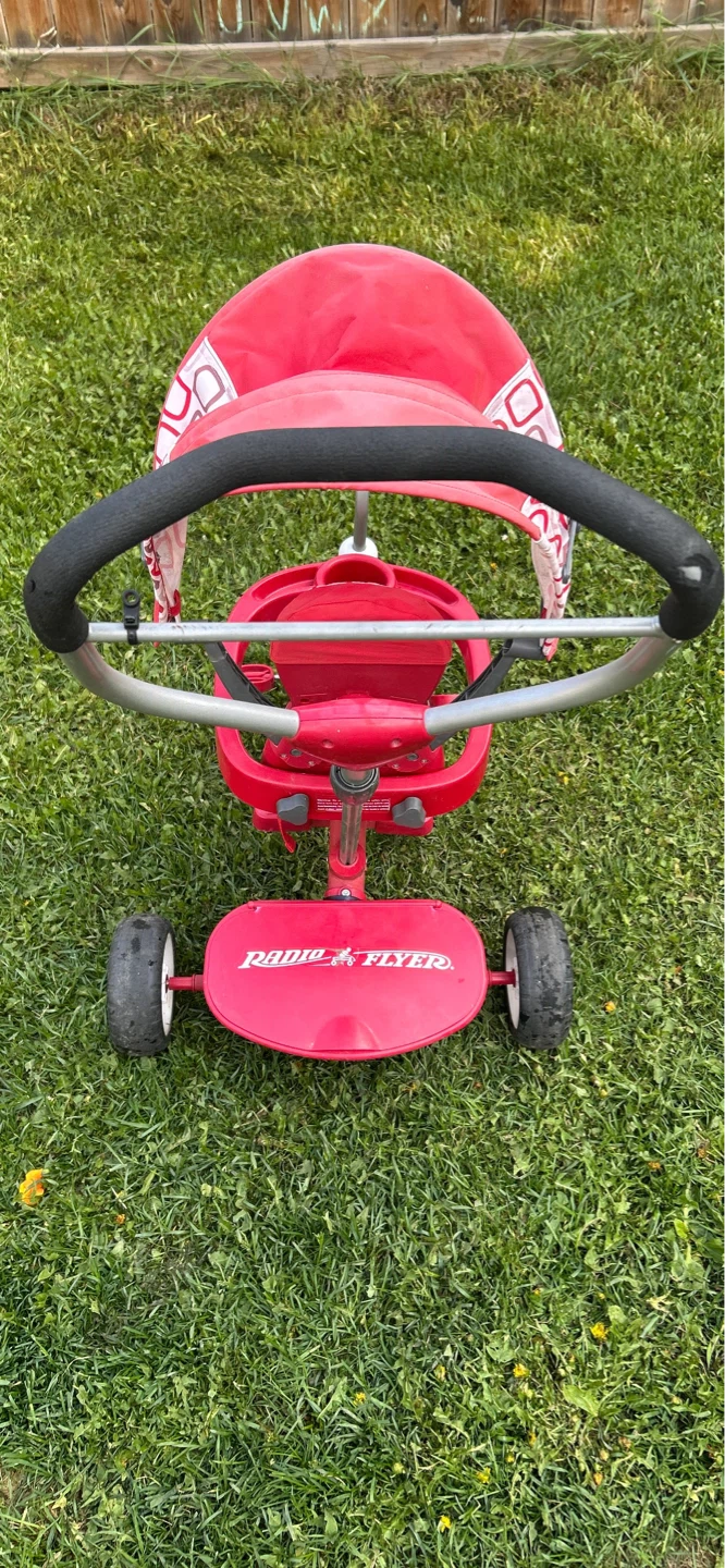 Radio Flyer Red Tricycle with Parent Handle - photo 4