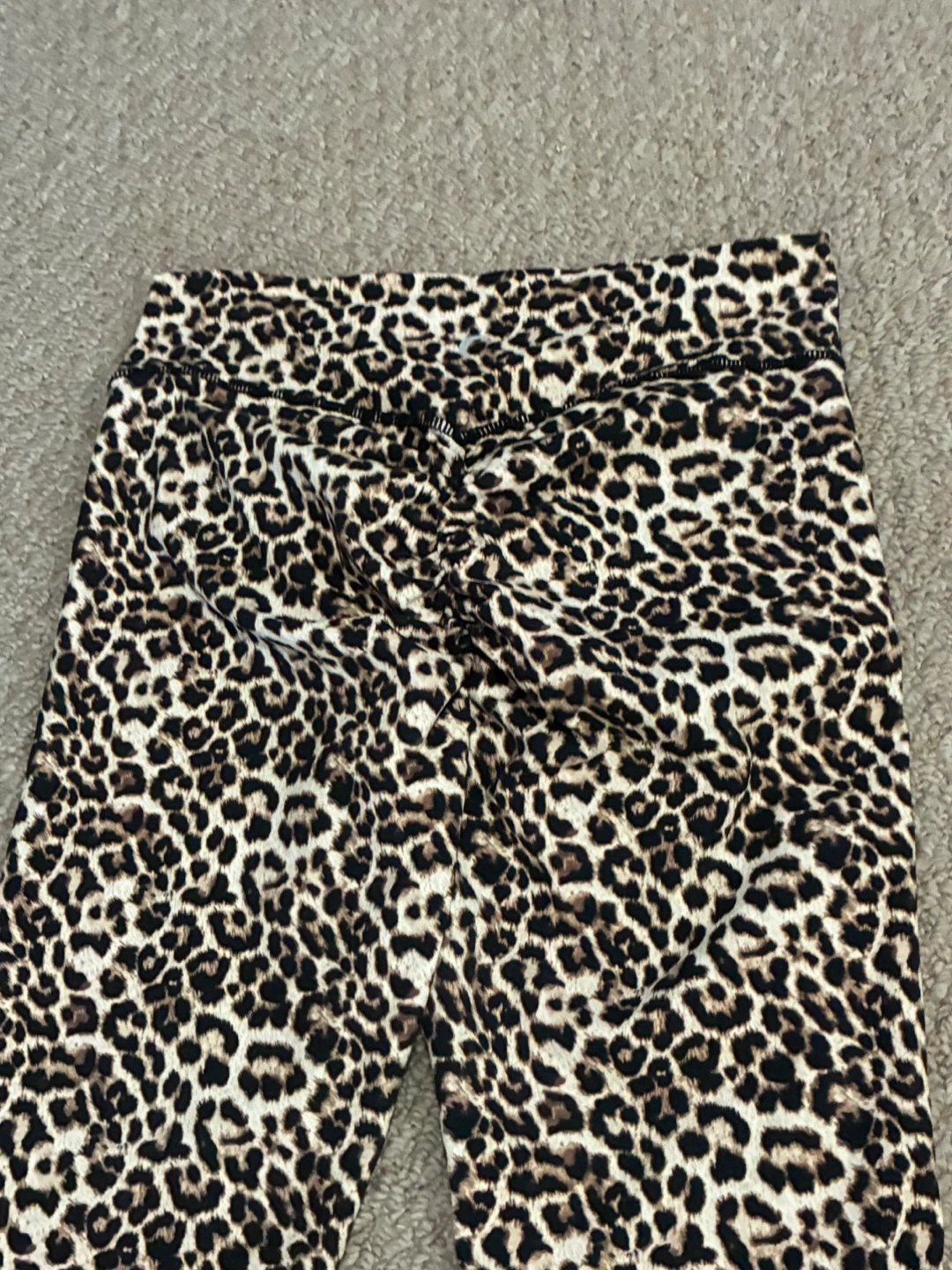 Zyia Active Leopard Print Capris Size 8/10 - photo 2