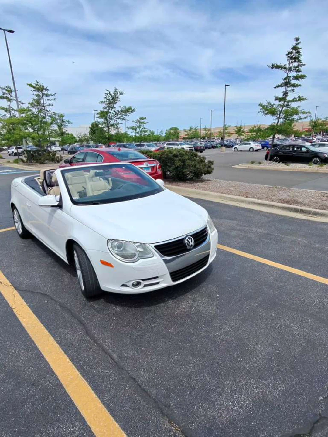 White Volkswagen EOS Convertible