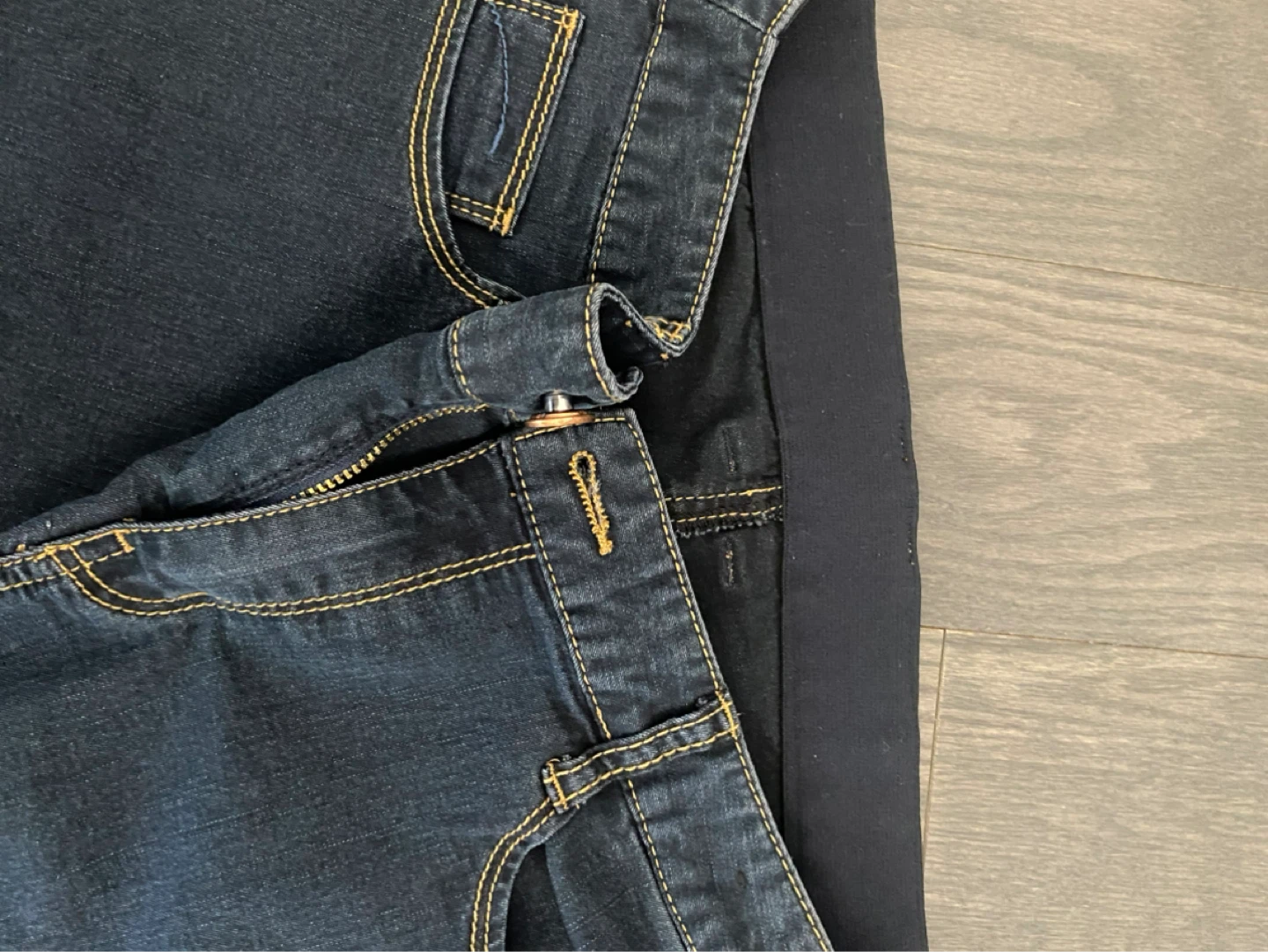 Dark wash jeans size M - photo 3