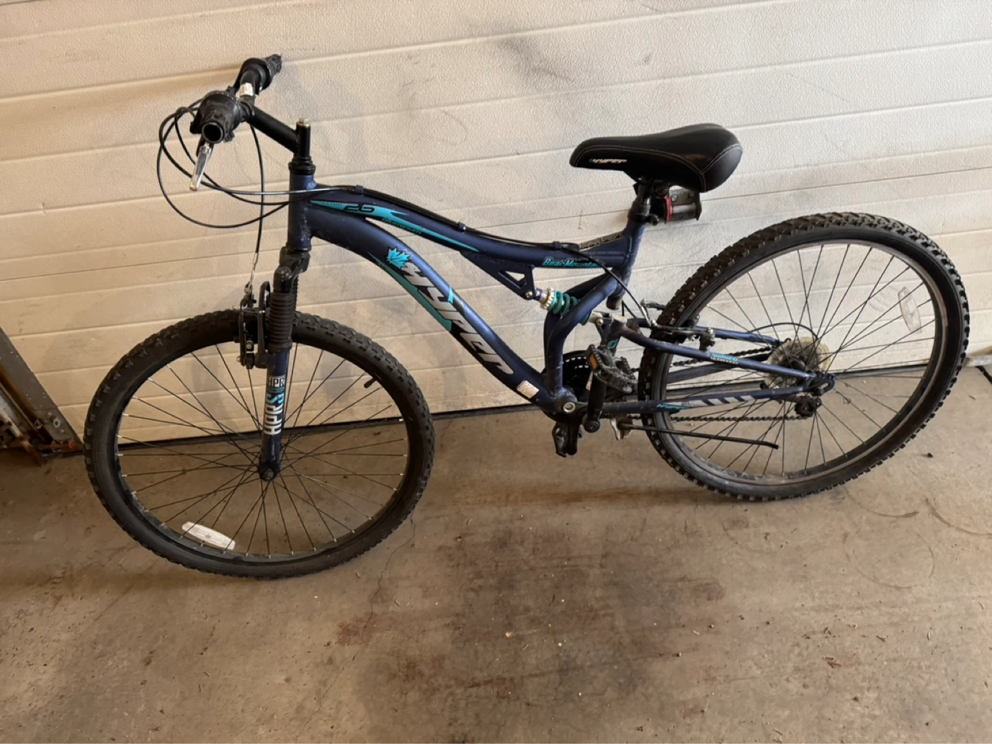 Mountain Bike. Hyper. Aluminum
