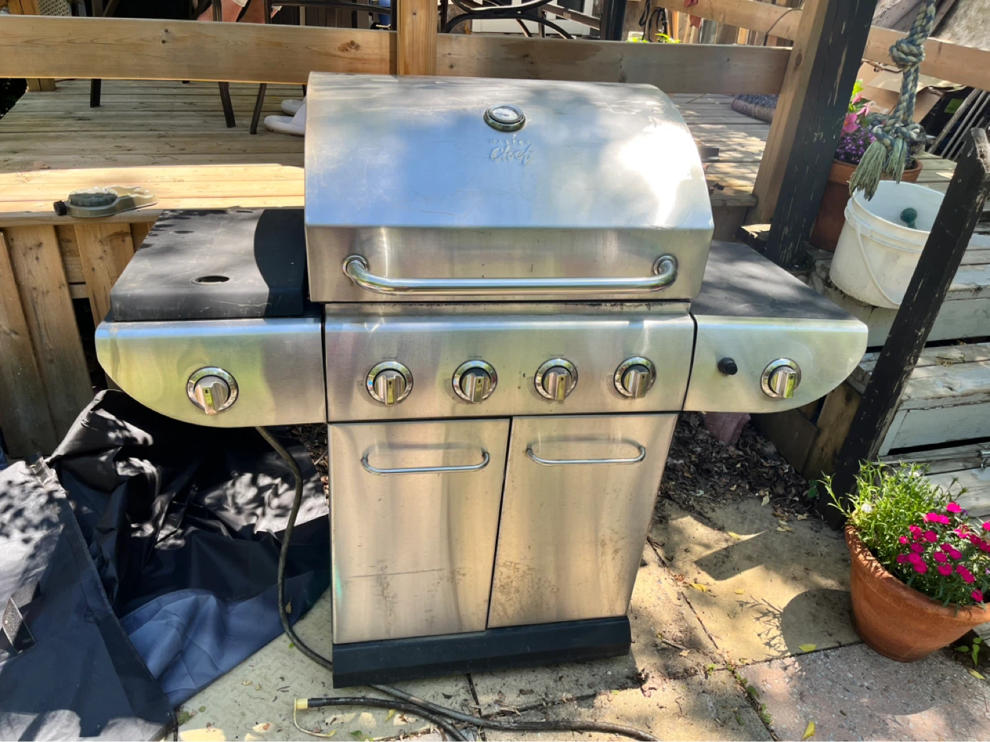 Master Chef Gas Grill