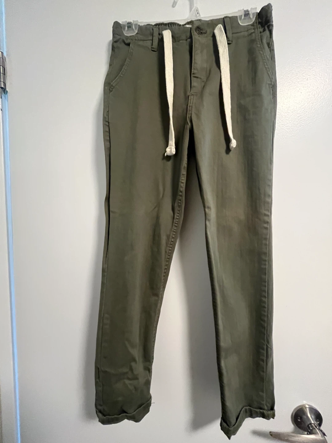 olive green Kensie Jeans "The Girlfriend" pants Size XS