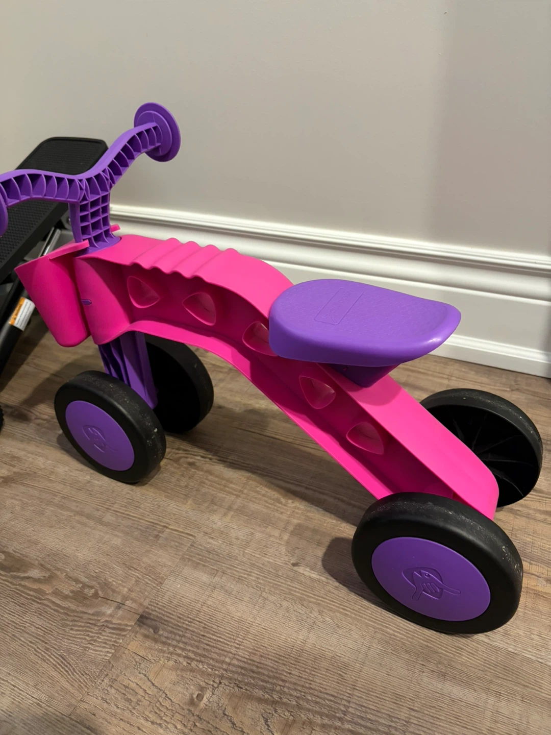 Pink and Purple Ride Balance bike - photo 2