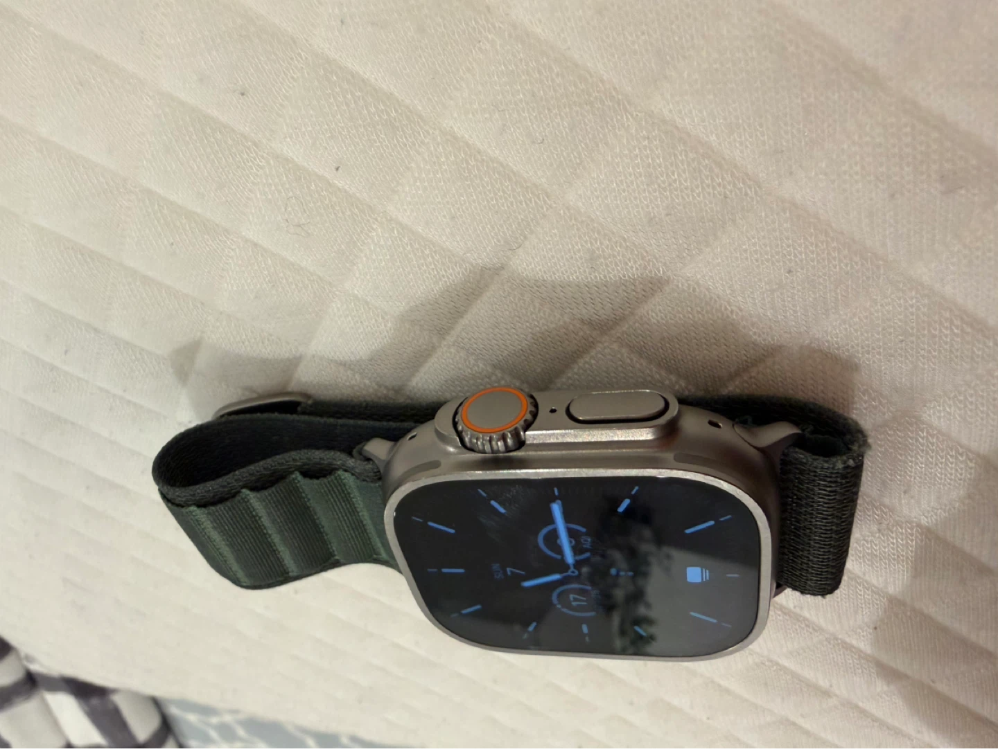 Apple Watch Ultra (1st Generation) – 49mm - photo 3