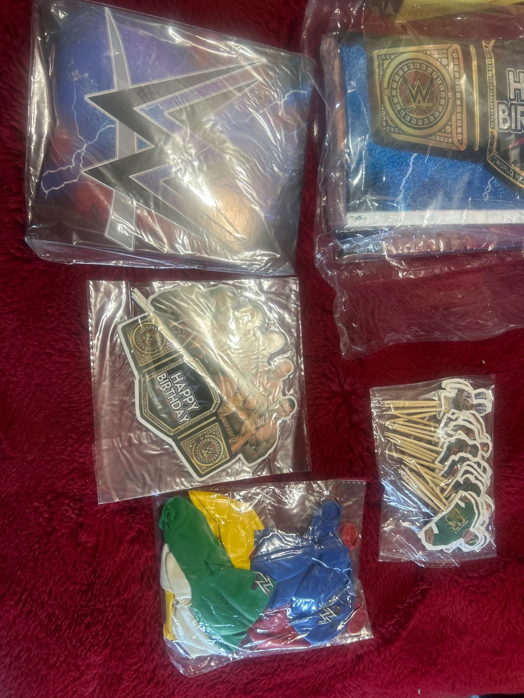 WWE Birthday Party Supplies Set - photo 3