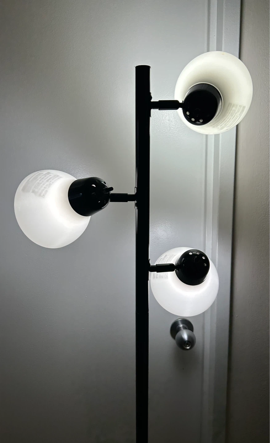 Black 3-Light Floor Lamp - photo 4