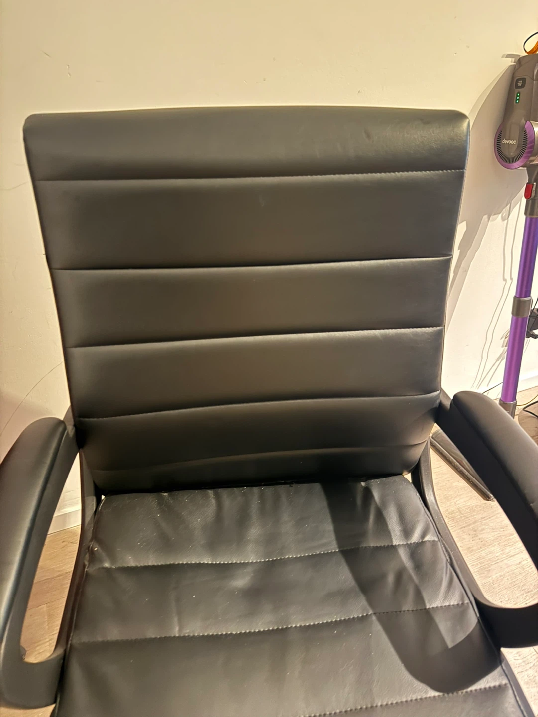 Black Office Chair - photo 2