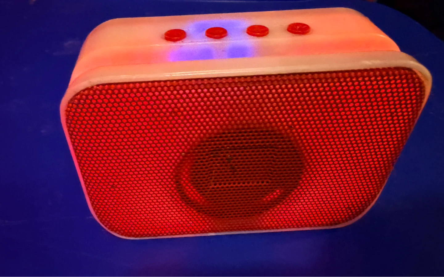 Portable Speaker with Lights - photo 2