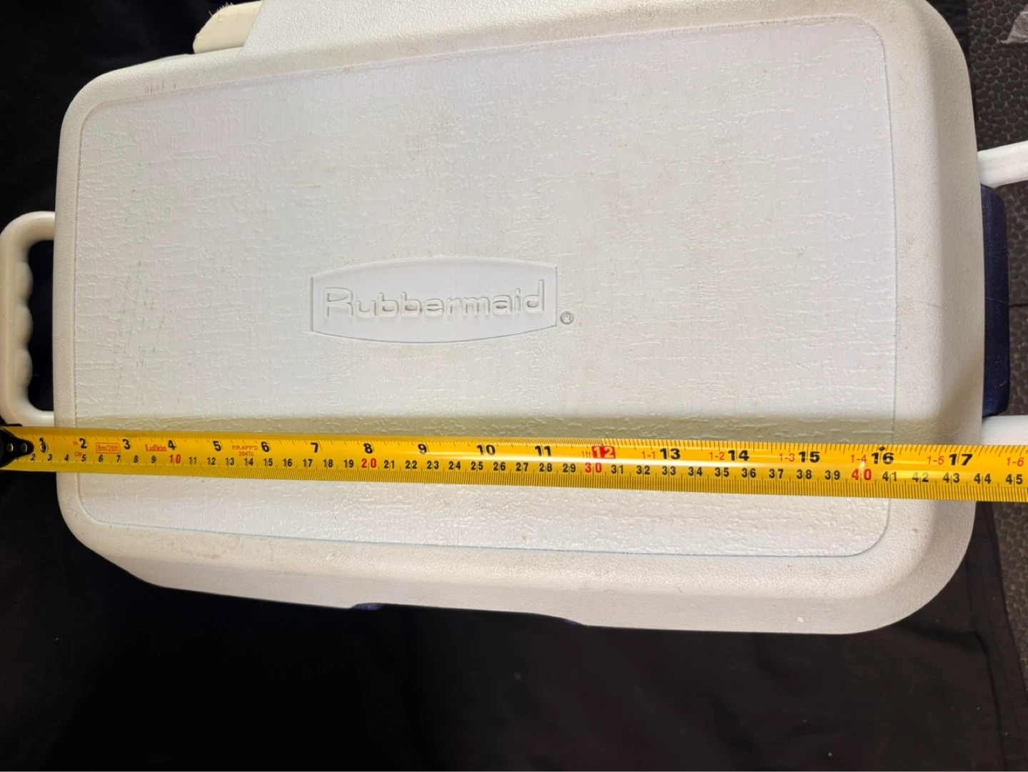 Rubbermaid Cooler - photo 5