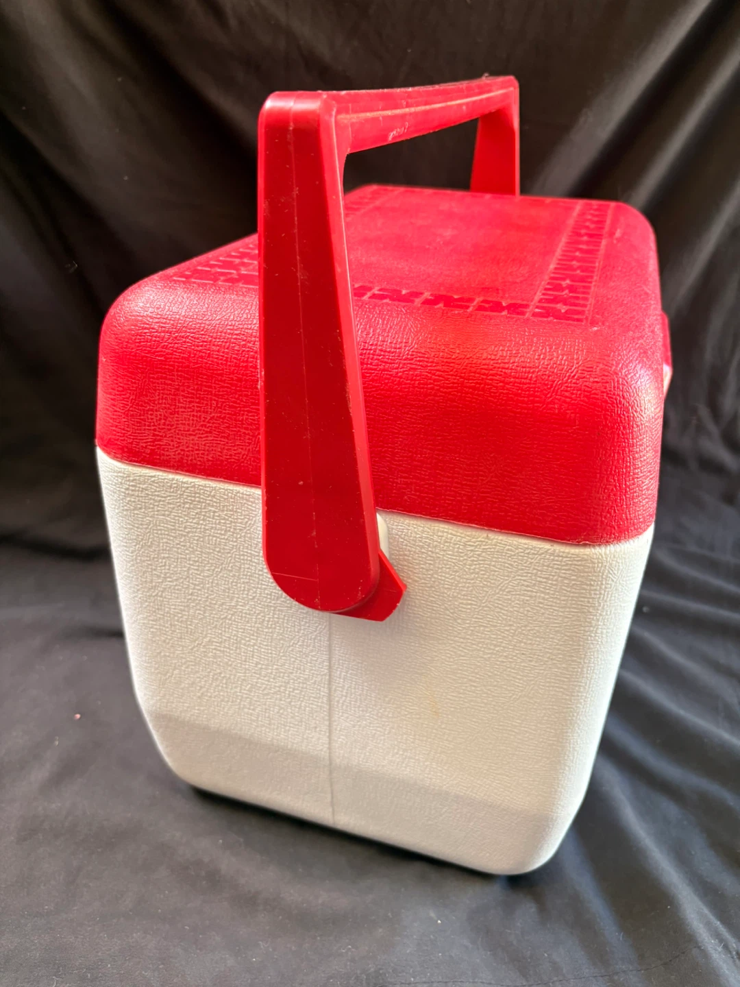 Rubbermaid Cold Storage Tote 12" Ice Chest - photo 4