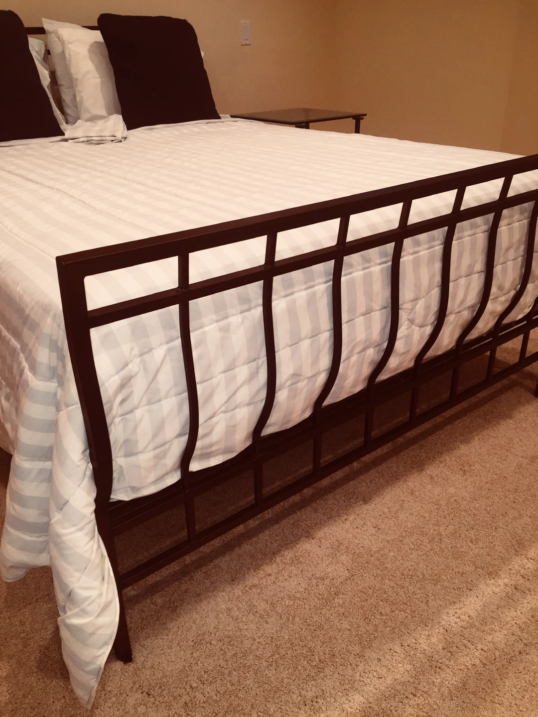 Metal Bed Frame with Curved Slats - photo 2
