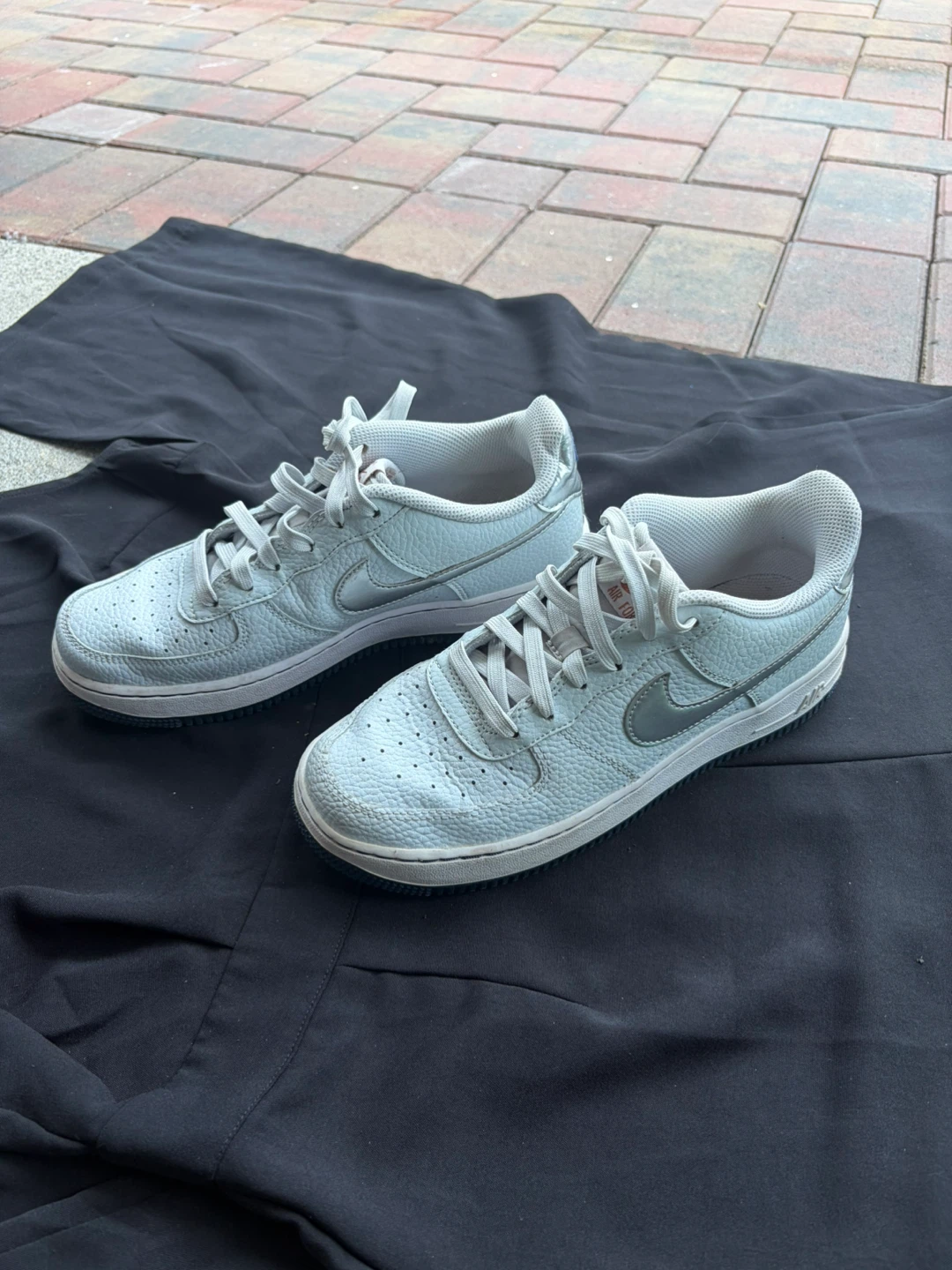 Nike Air Force 1 Low Light Blue Sneakers