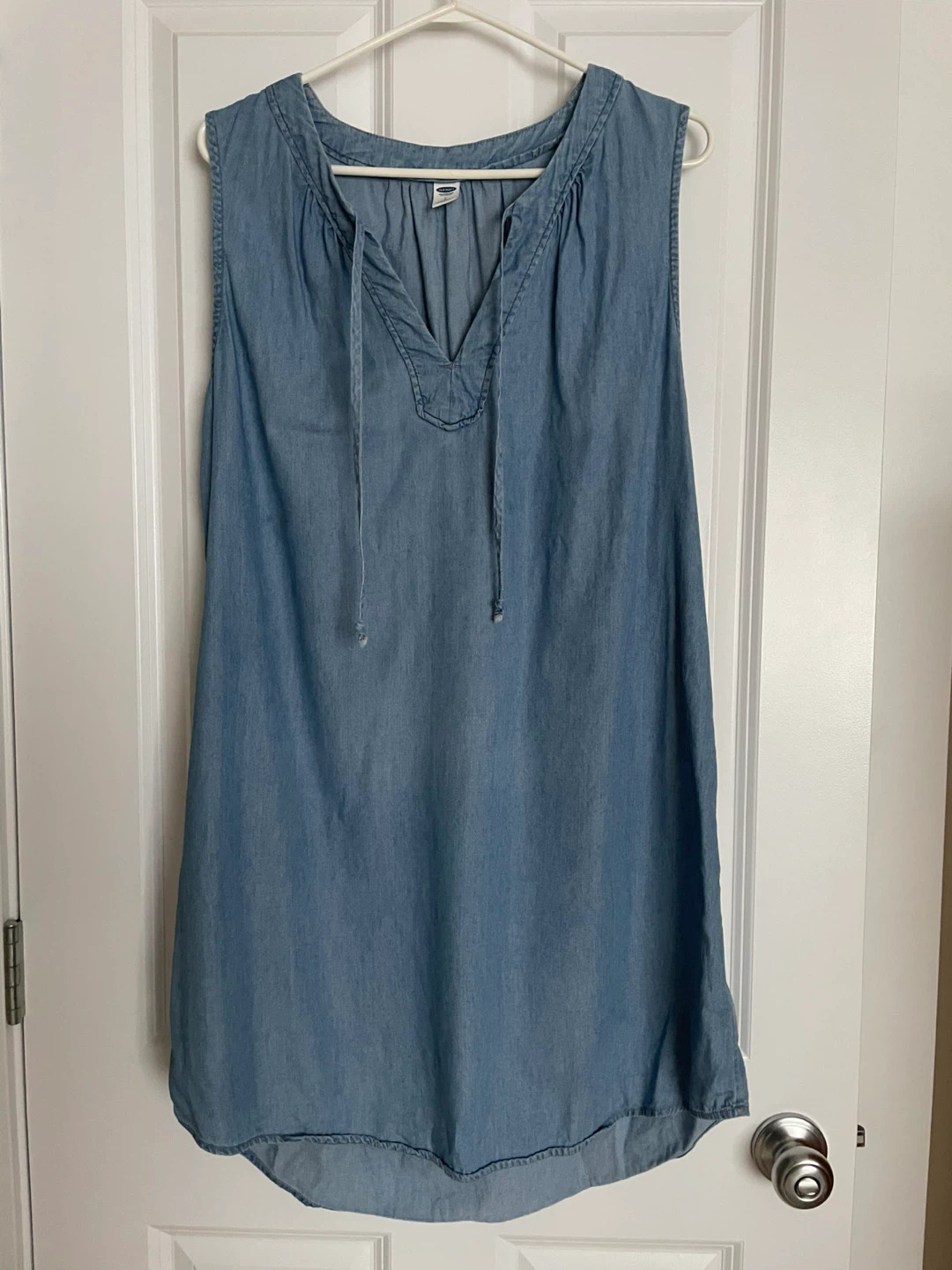 Old Navy Sleeveless Denim Dress