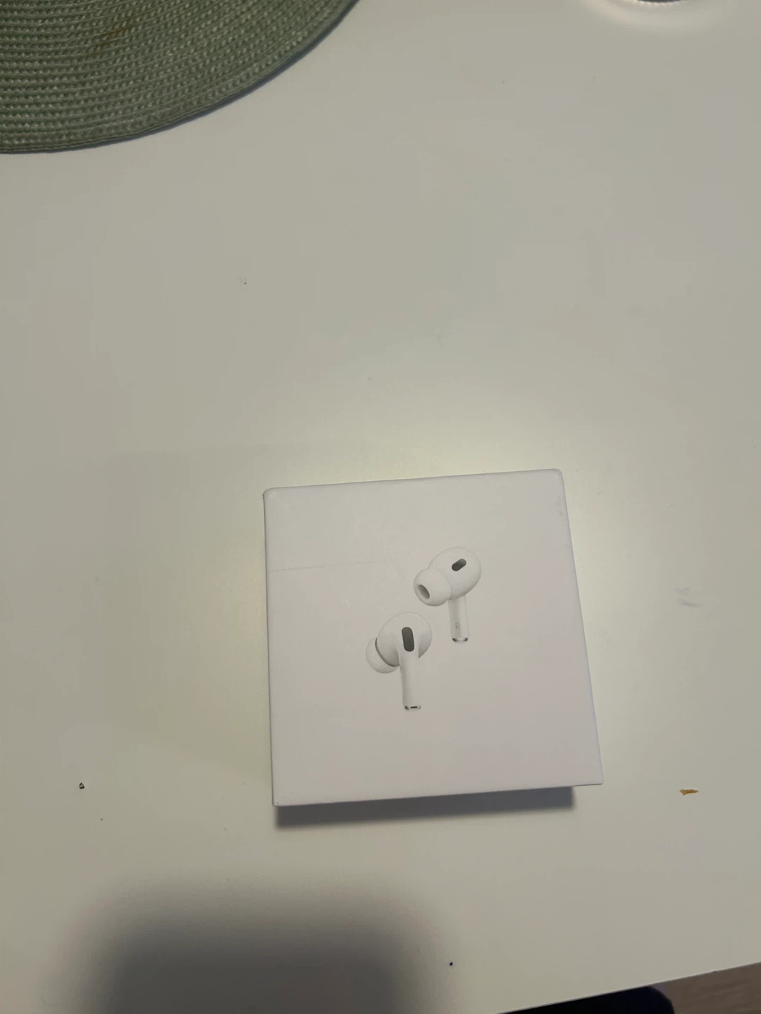 Apple AirPods Pro (2nd generation) - photo 2
