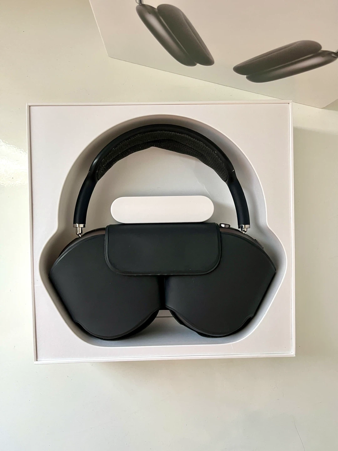 Apple AirPods Max Headphones - Space Gray - photo 2