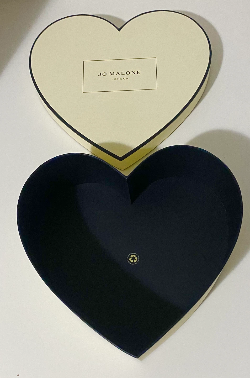 Jo Malone London Heart Shaped Gift Box - photo 4