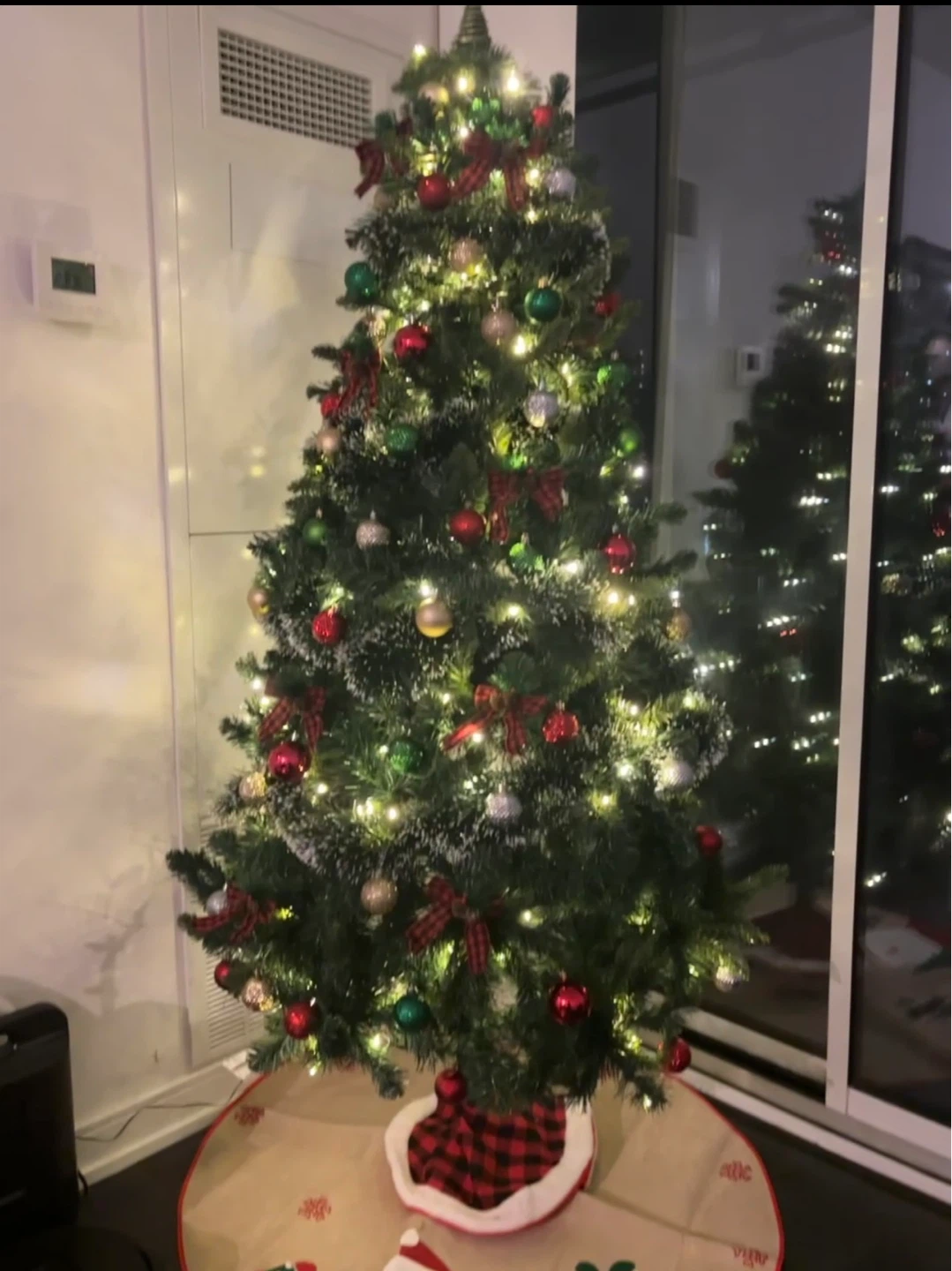 6.5' Pre-Lit LED Christmas Tree (Comes with Decorations)
