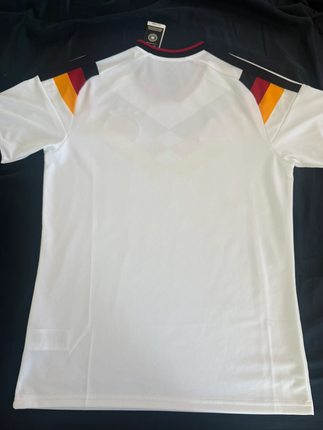 Authentic Adidas Germany National Football Team Jersey - Size M - photo 2