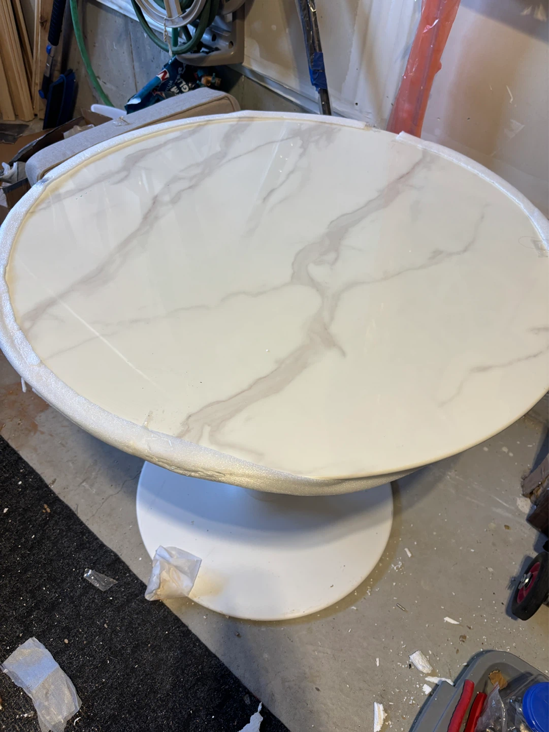 White Marble Pedestal Dining Table - photo 2