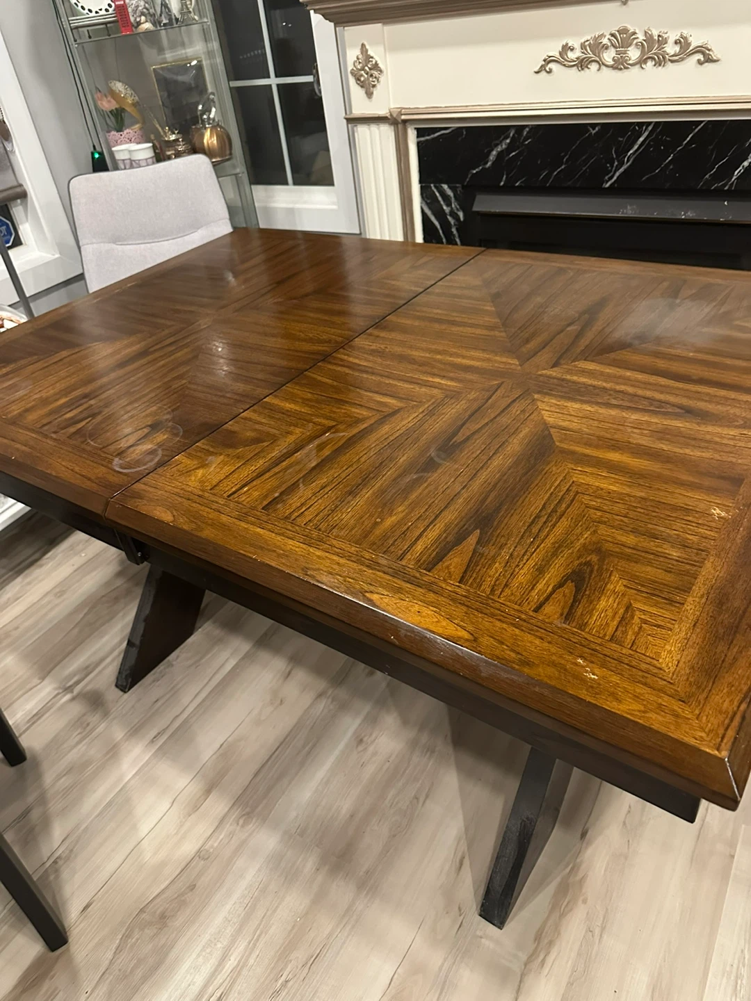 Dining table for sale - photo 2