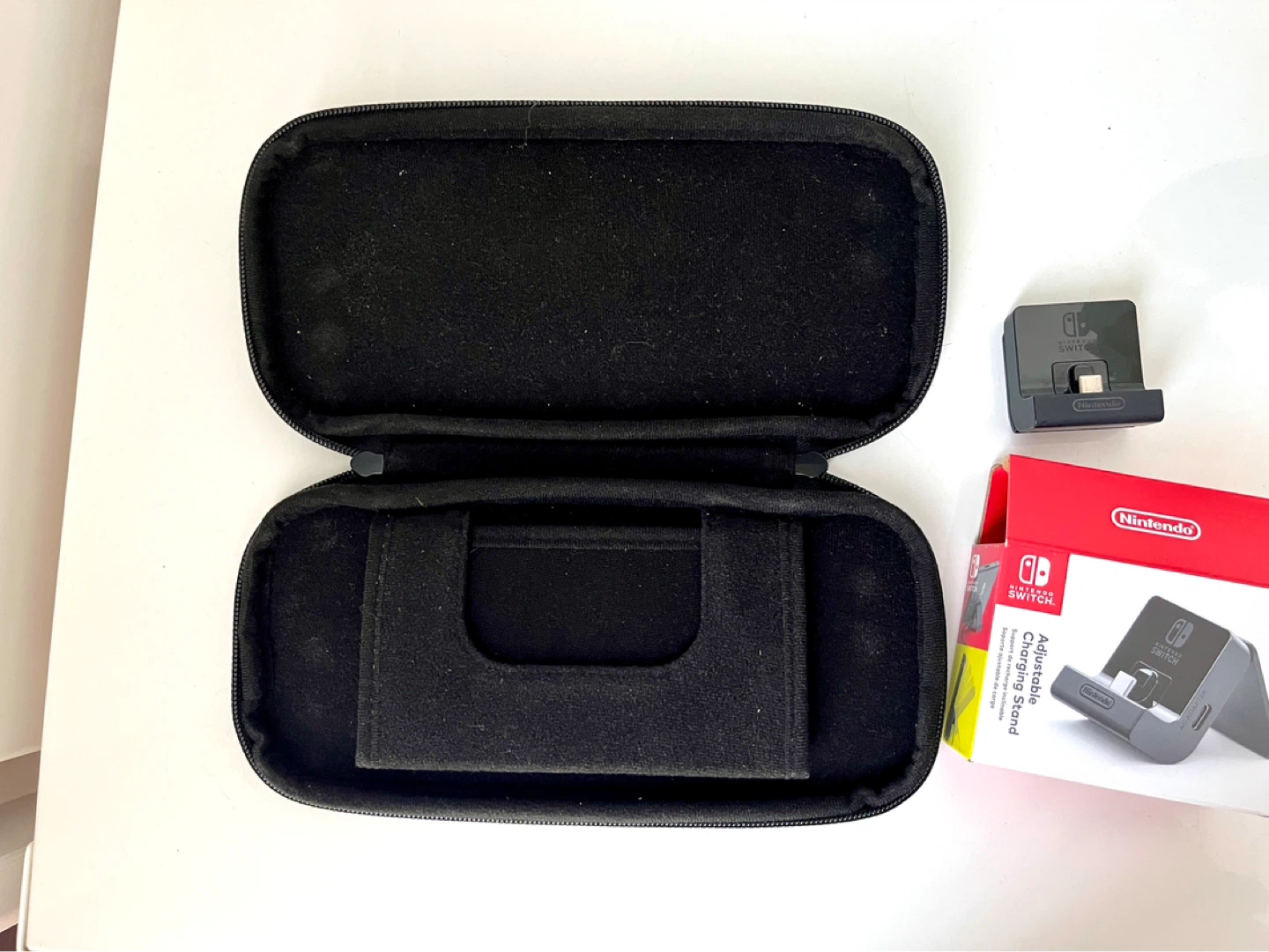 Nintendo Switch Adjustable Charging Stand with Case - photo 5