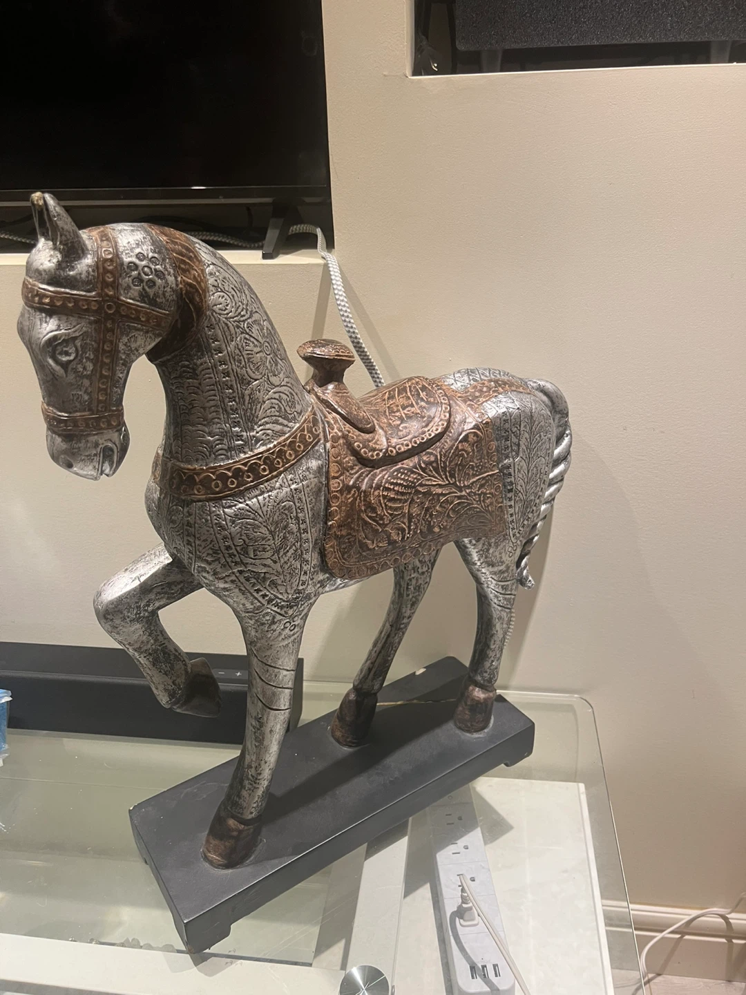 Decorative Horse Statue - photo 2