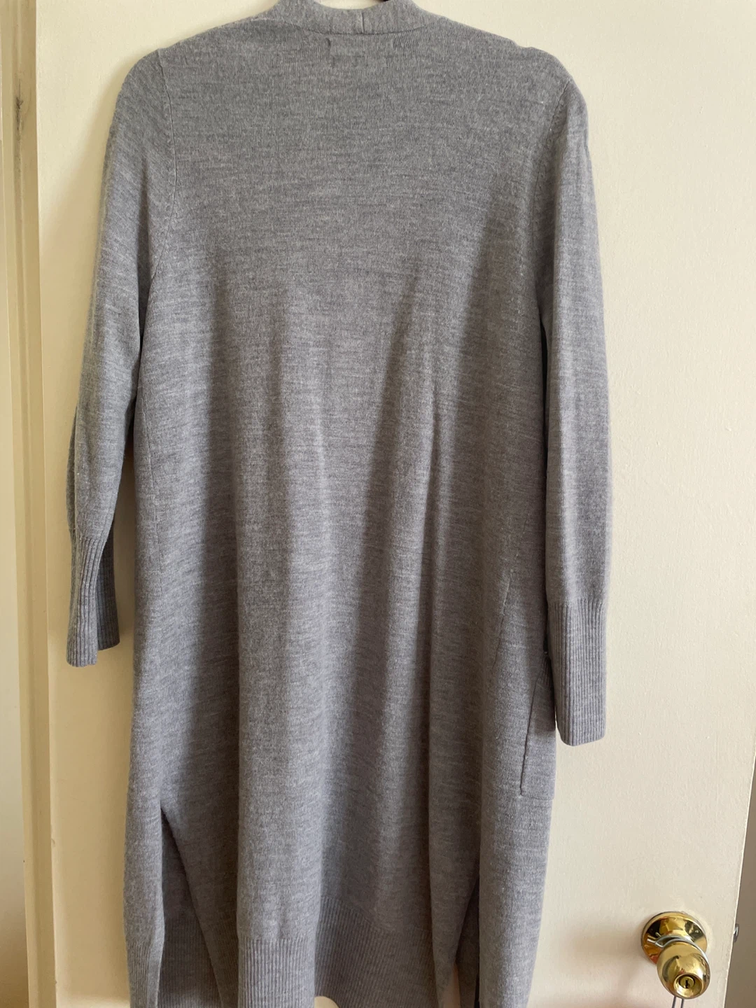 Tahari Grey 100% ExtraFine Merino Wool Long Cardigan - photo 3