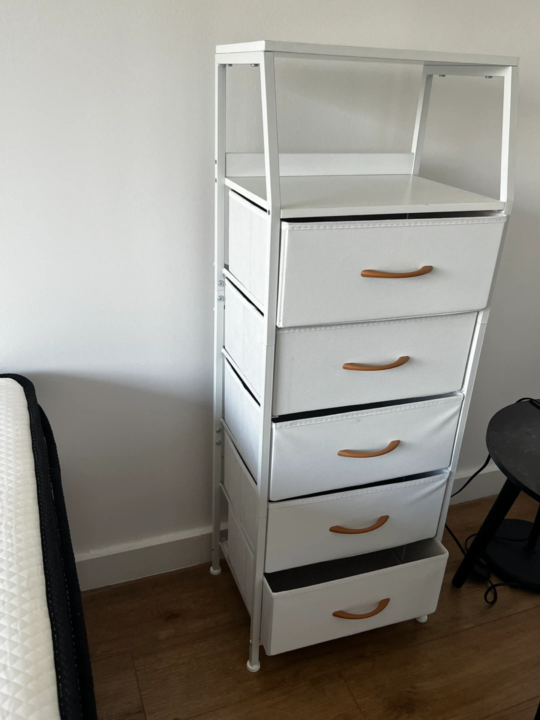 [QUIcK SALE]White 5 Drawer Fabric Dresser