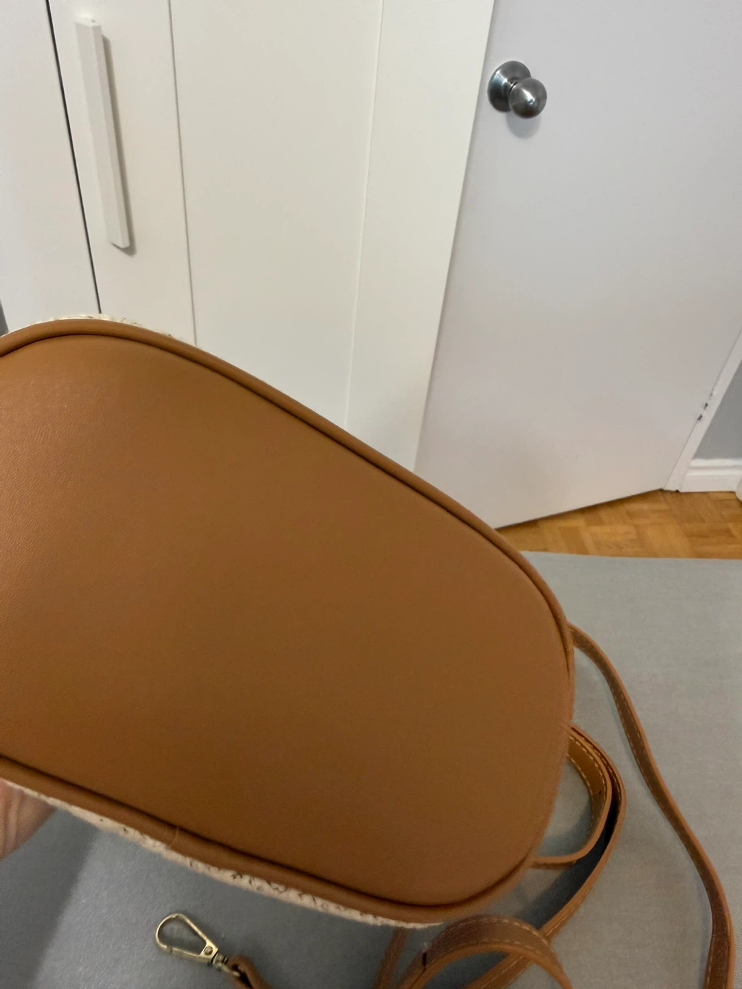 Straw Crossbody Bag with Faux Leather Trim - photo 4