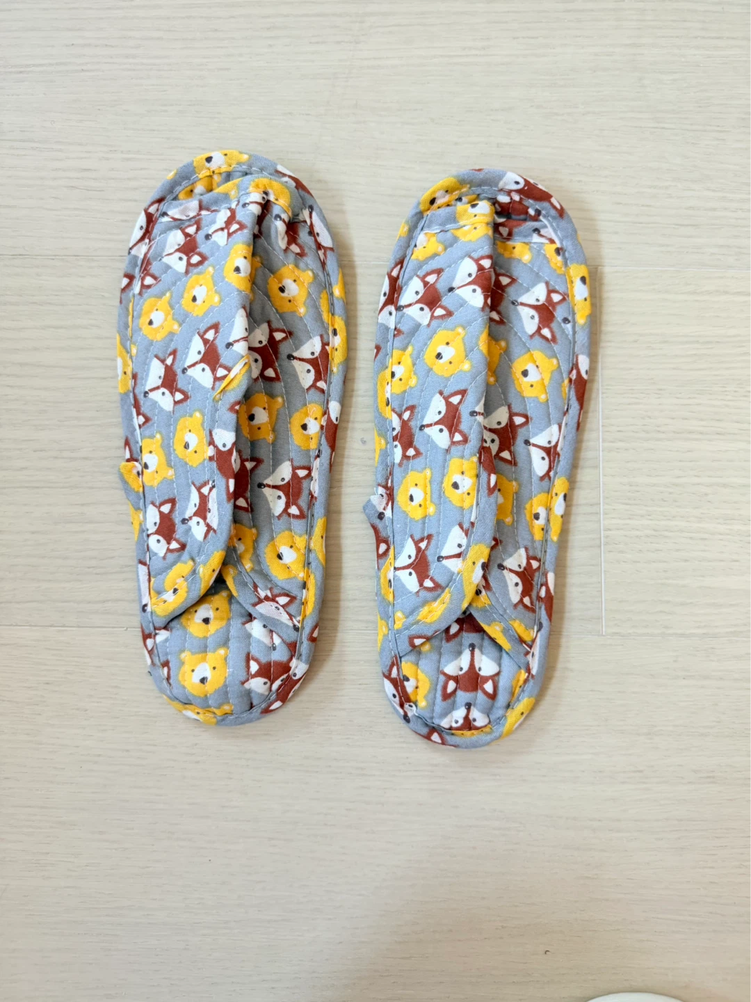 Cute Fox & Lion Slippers (size 7-9) - photo 3