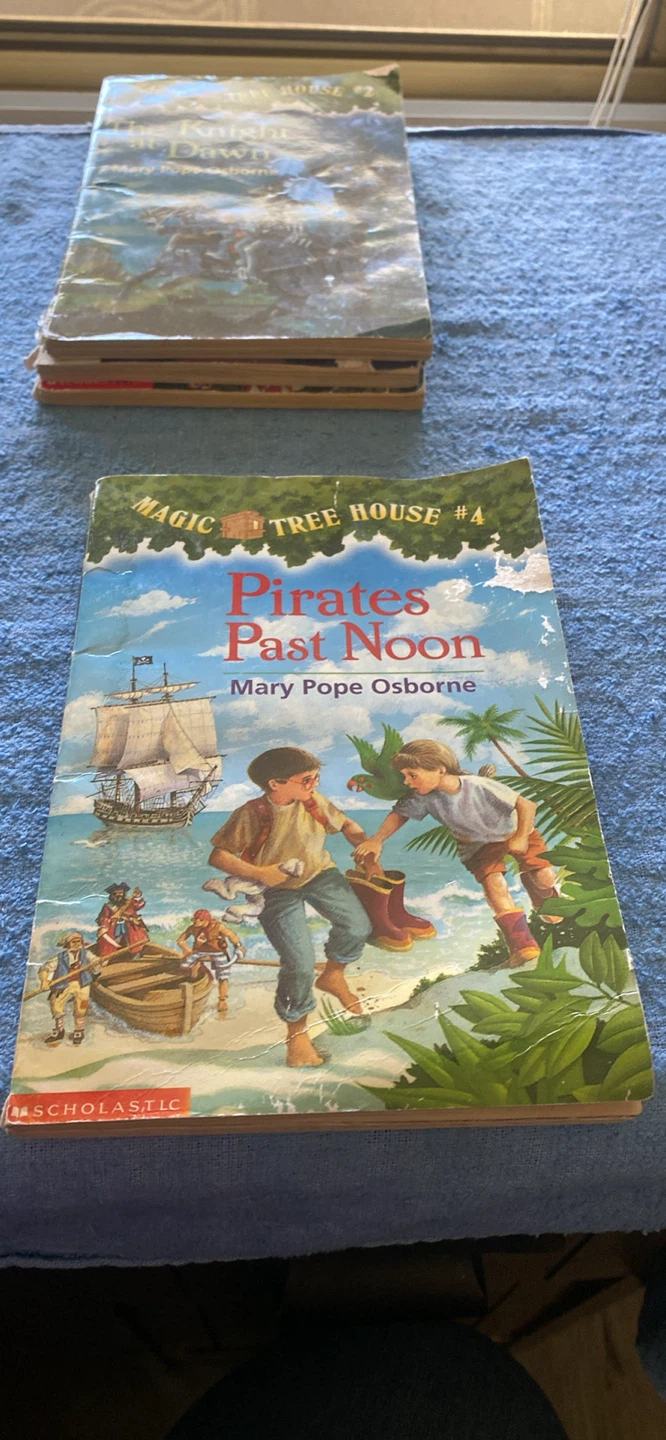 Magic Tree House Books 1, 2, 3, 4, 13 - photo 5