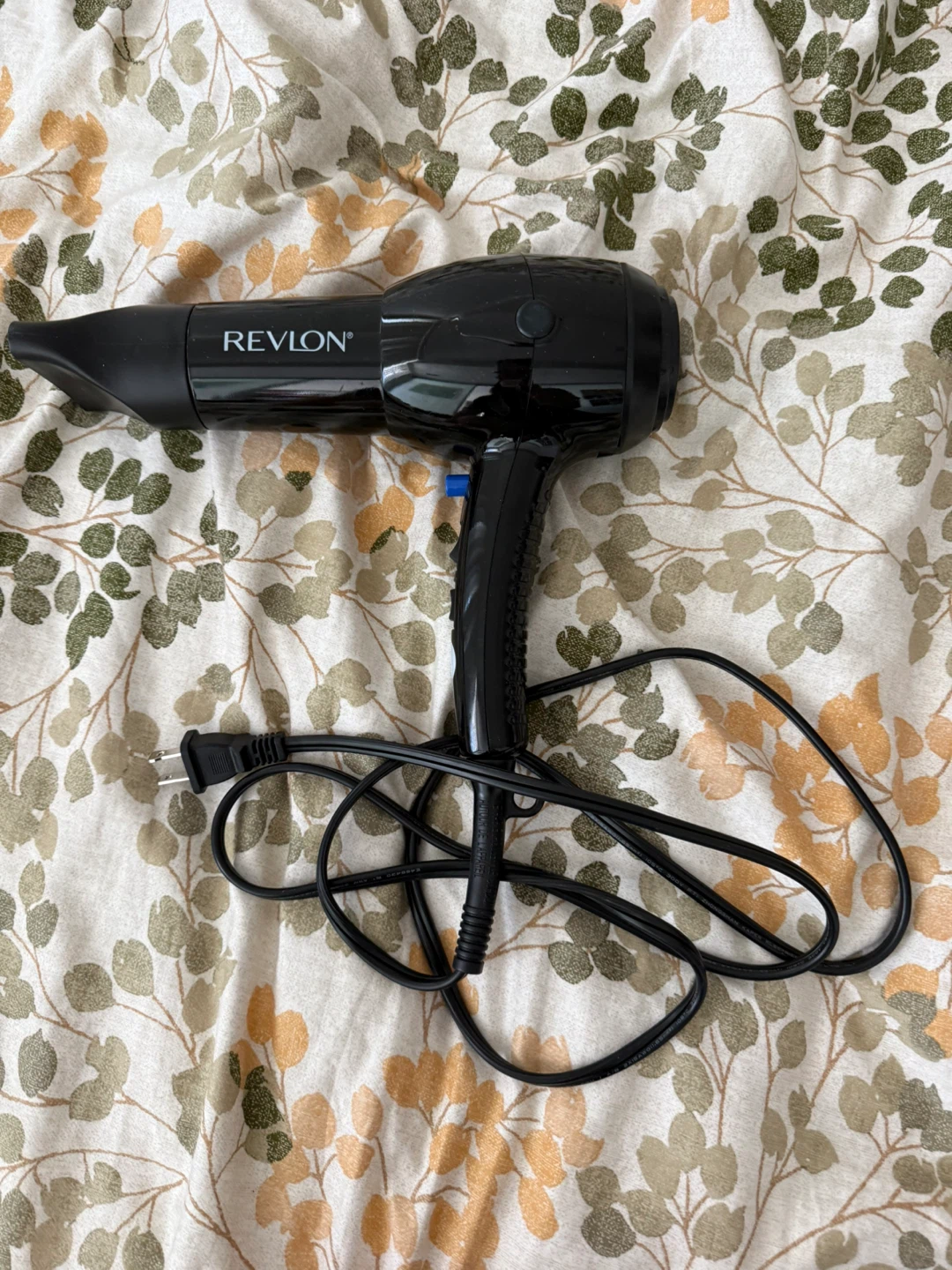 Revlon RV544FBLK Ionic Hair Dryer